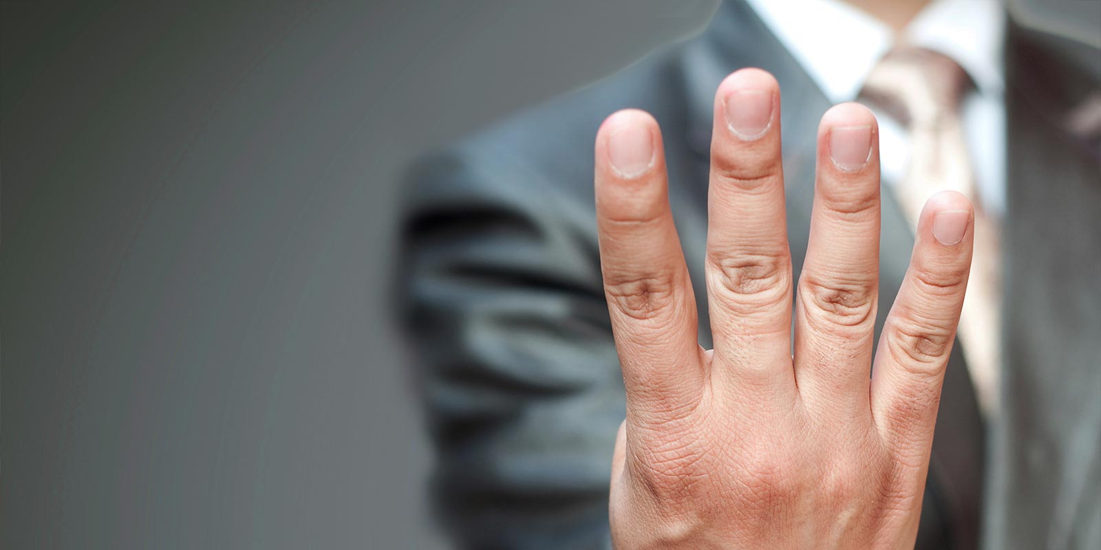 4 factors fingers